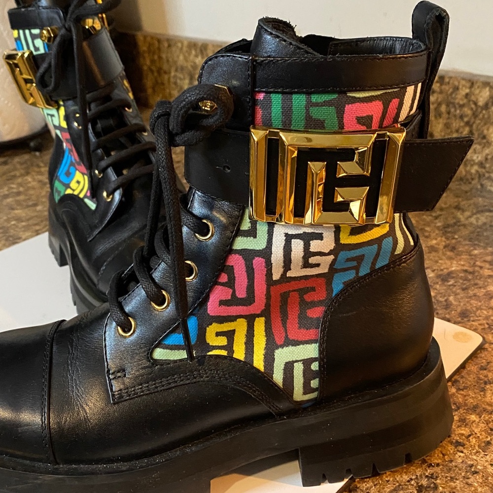 Balmain Charlie leather Combat boots - Picture 6 of 15